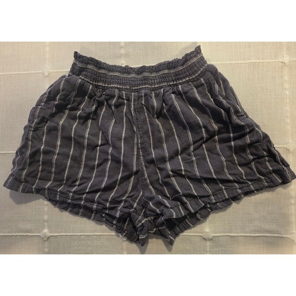 Universal Thread Pants - Universal Thread Striped Smocked Waist Shorts Charcoal Gray Blue Small